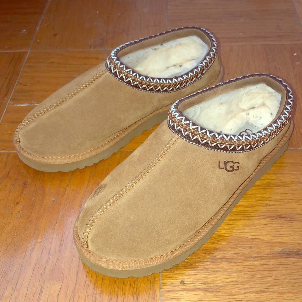 UGG Tasman shoes